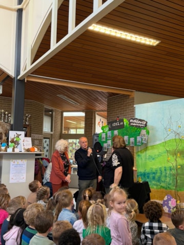 2000a0f8-af75-4722-893f-1e29cbcce5af